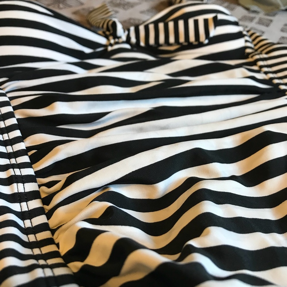 Merona black and white one piece swimsuit